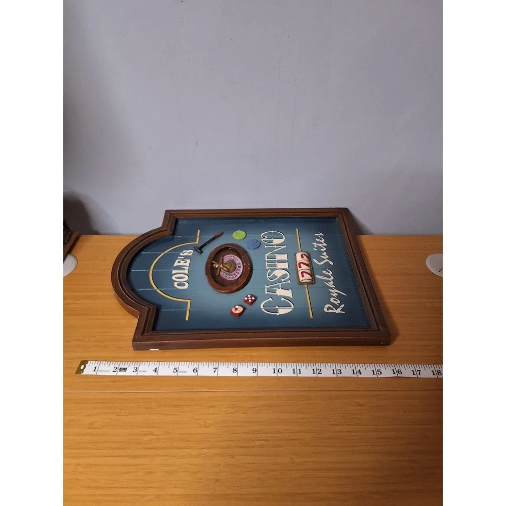 Vintage 3D Cole's Casino Royal Suites Wooden Plaque. 16